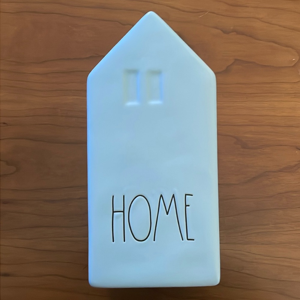 🌎 Rae Dunn Light Blue “Home” 9”  Vase (9)
